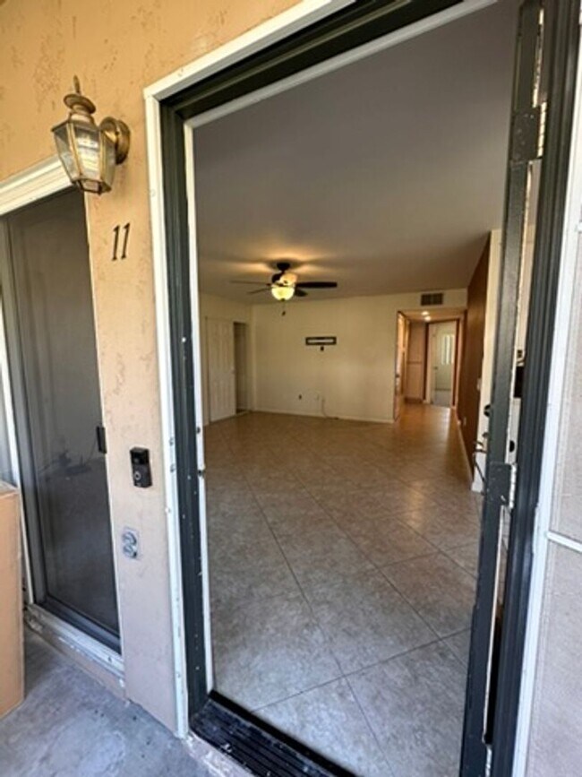 Building Photo - 2BD | 2BA Condo in Spring Valley!