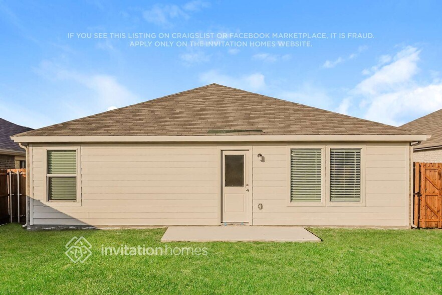Building Photo - 2403 Ava Dr