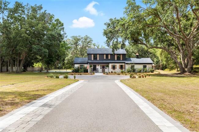 Building Photo - 6618 Country Club Rd