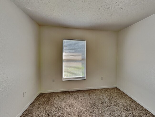 Building Photo - 1406 Orlando Pl