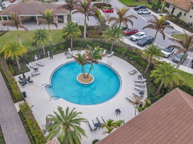 Building Photo - 9399 SW Pepoli Way