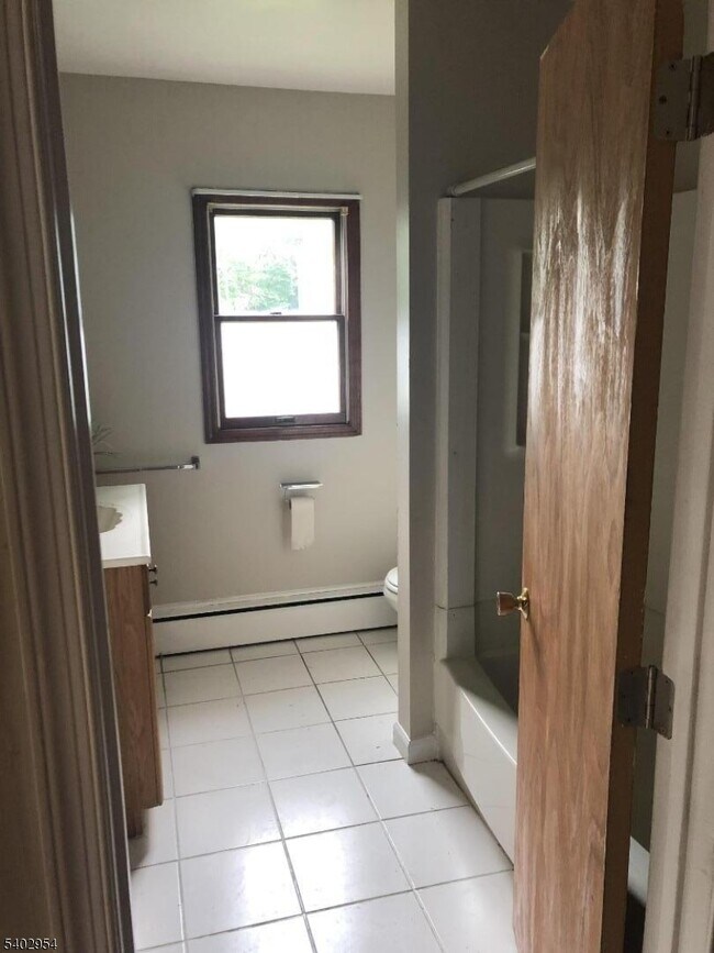 Building Photo - 157 NJ-31