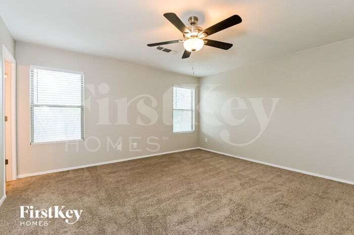 Building Photo - 9966 E Deer Trail