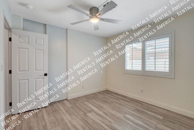 Building Photo - 6841 N Bienville St