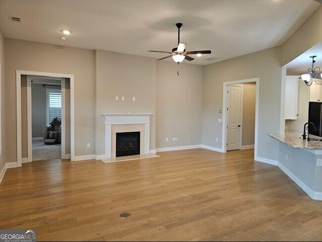 Building Photo - 609 Tulip Poplar Dr