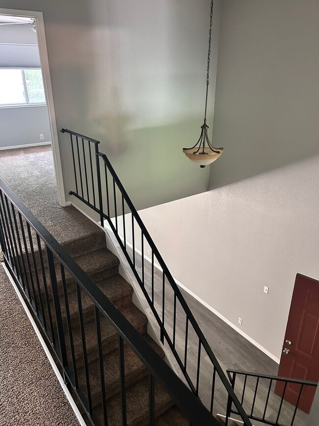 Building Photo - 3 Bedroom/3 Bath Tiffany Estates Ripon Ca