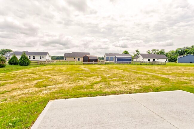 Building Photo - 128 Kelly Dr