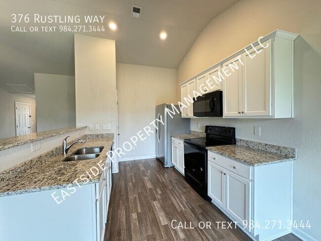 Building Photo - 376 Rustling Way
