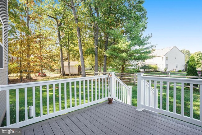 Building Photo - 340 Wartman Rd