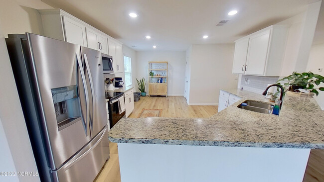 Building Photo - 7205 Brittany Pointer Ct