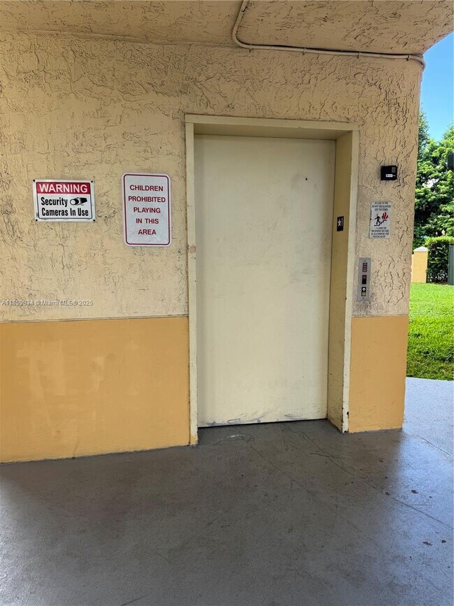 Building Photo - 6940 NW 179th St