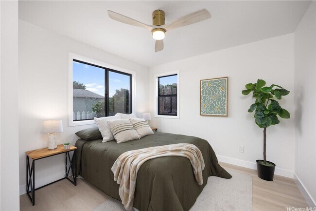 Building Photo - Bright & Renovated 2BD/1BA in Wilhelmina Rise – Move-In Ready!