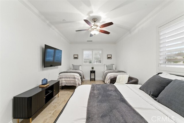 Building Photo - 49880 Bates Dr