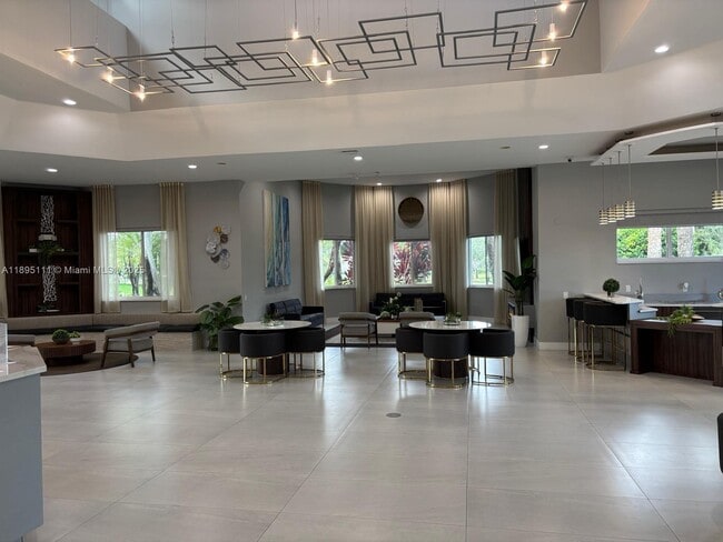 Building Photo - 17025 NW 20th St