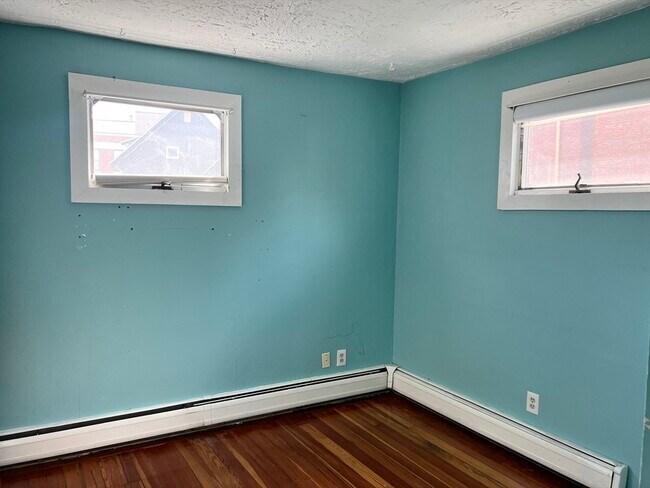 Building Photo - 29R Cutler 1