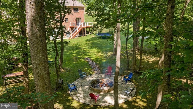 Building Photo - 6 Roseville Ct