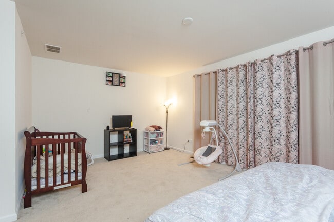 Building Photo - 1437 Crimson Ln