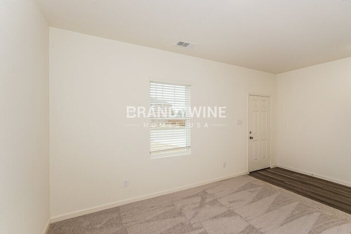 Building Photo - 2518 Cinnamon Spgs Rd
