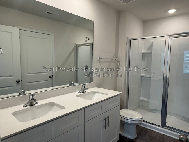 Building Photo - 1106 Broholmer Ln