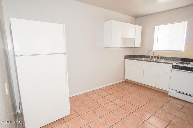 Building Photo - 4031 Thomason Ave