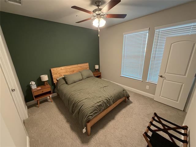 Building Photo - 328 Greenhouse Dr