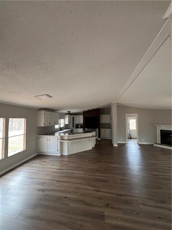 Building Photo - 465 Redwood Dr