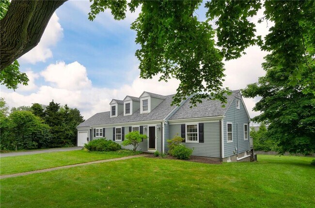 Building Photo - 236 Eustis Ave