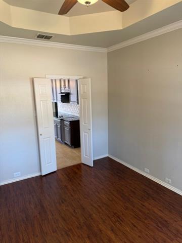 Building Photo - 600 Bel Air Dr