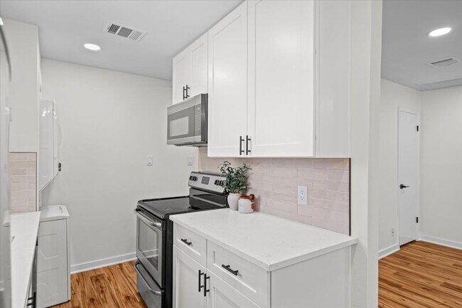 Building Photo - 3436 Willowrun Dr