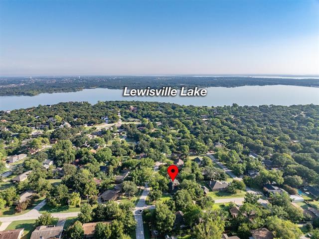 Building Photo - 322 Post Oak Dr