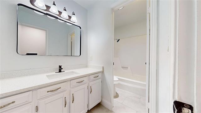 Building Photo - 17 Green View Cir