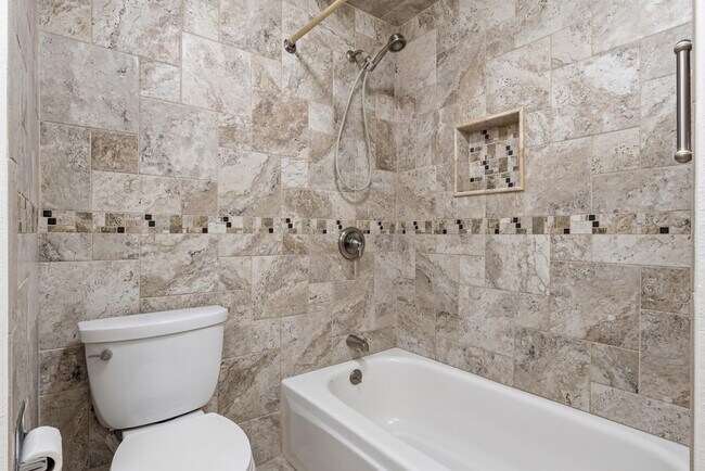 Building Photo - 7814 E MacKenzie Dr