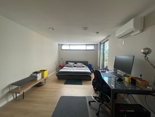 Building Photo - 8380 Waring Ave