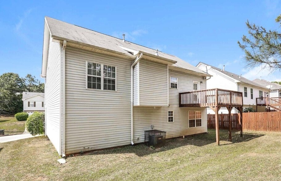 Building Photo - 4214 Reeshemah St
