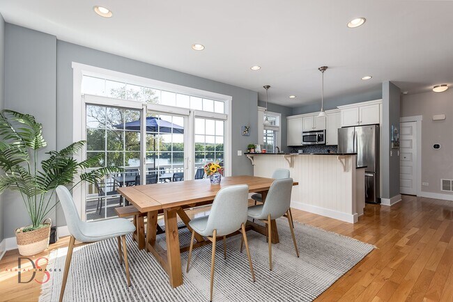 Building Photo - 7 Windward Way