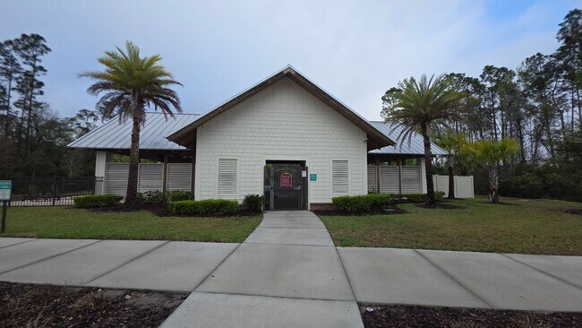 Building Photo - New Home in Sawmill Creek 3 Bedroom 3 Bath home with Office/Den and Screened Patio