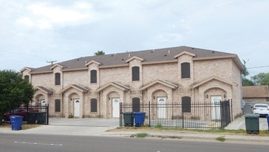 Building Photo - 2101 E. Kearney