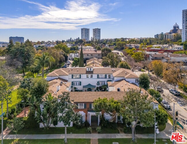 Building Photo - 9768 W Olympic Blvd