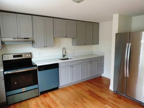 Building Photo - 14A Cottage Ave