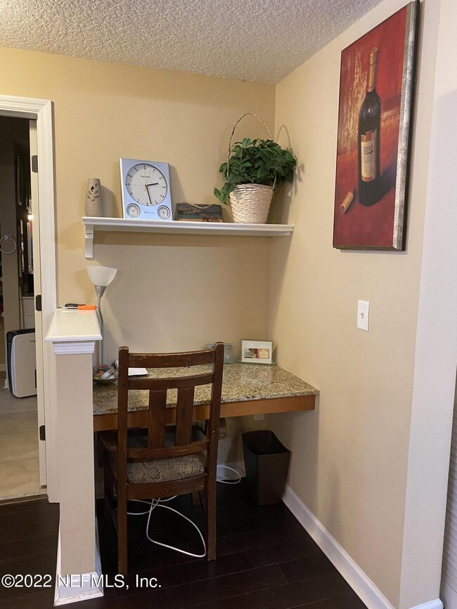 Building Photo - 10435 Mid Town Pkwy