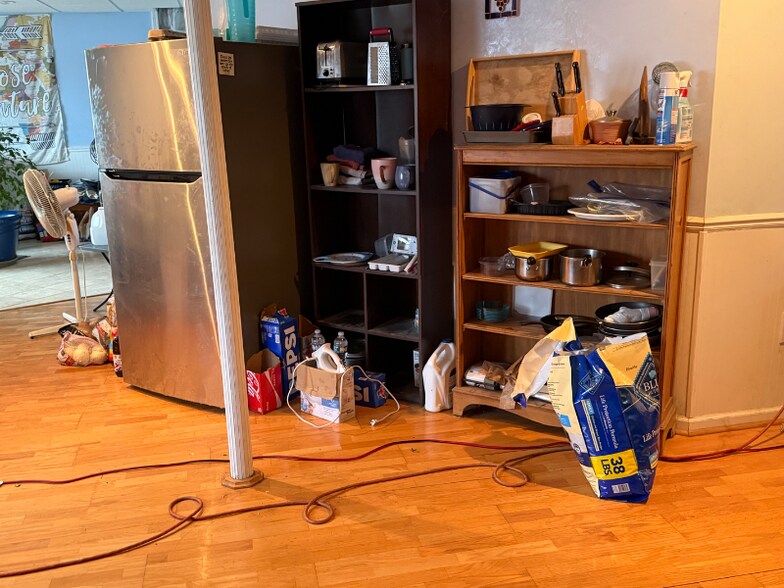 Building Photo - 3133 Exeter Dr