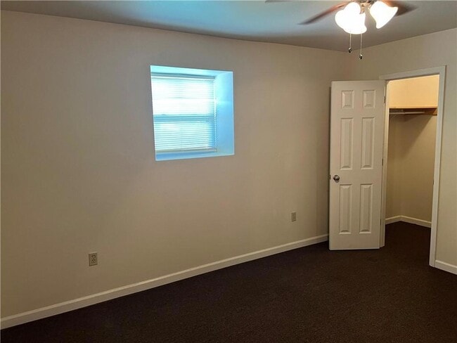 Building Photo - 316 Plantation Dr