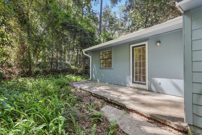 Building Photo - 1181 Brafforton Way