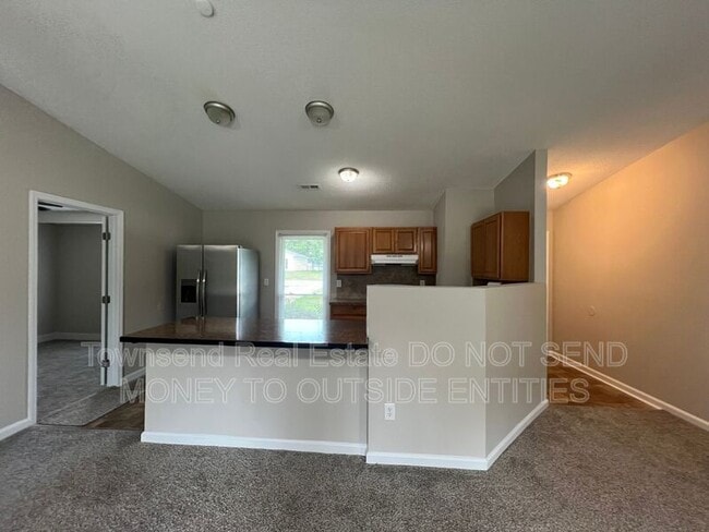 Building Photo - 612 Missenburg Ct