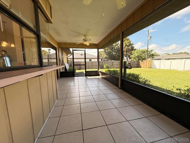 Building Photo - 2225 SE Melaleuca Blvd