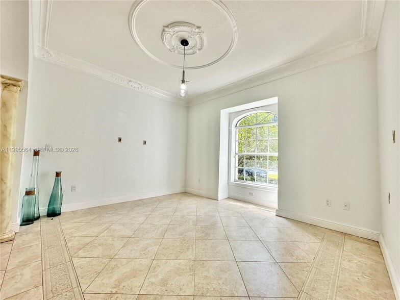Building Photo - 5023 NW 94th Doral Pl