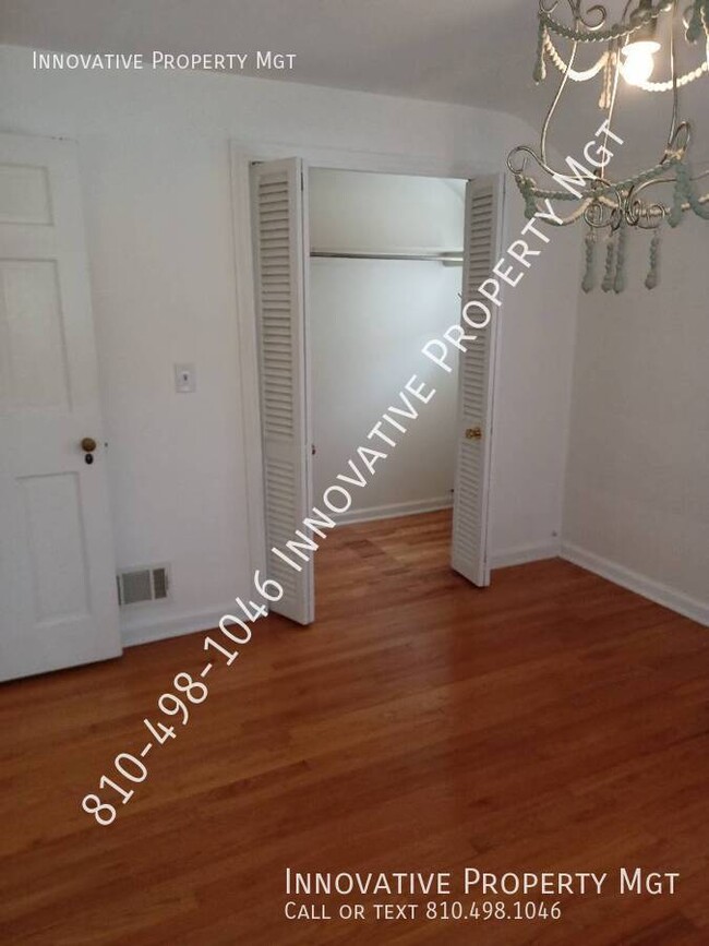 Building Photo - 611 Roome Ct