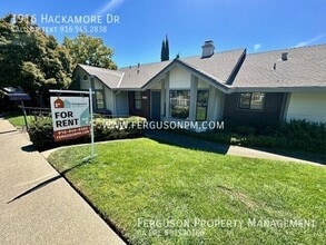Building Photo - 1916 Hackamore Dr
