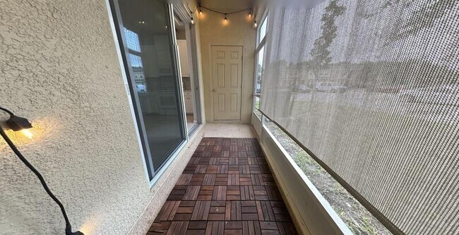 Building Photo - 7031 White Treetop Pl