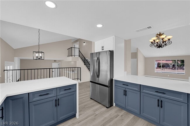 Building Photo - 6320 Peppermill Dr